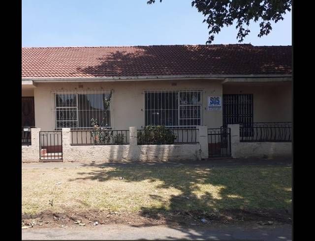 BUSINESS FOR SALE IN KENILWORTH